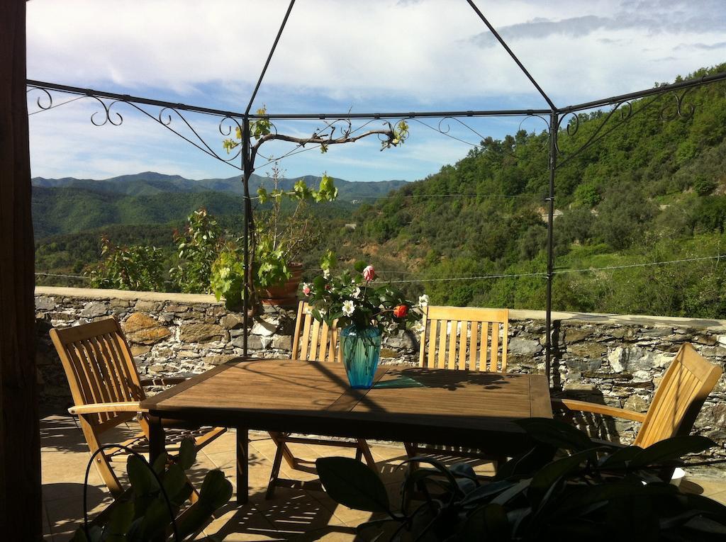 Bed & Breakfast Ca' Di Vissai Arnasco Ngoại thất bức ảnh