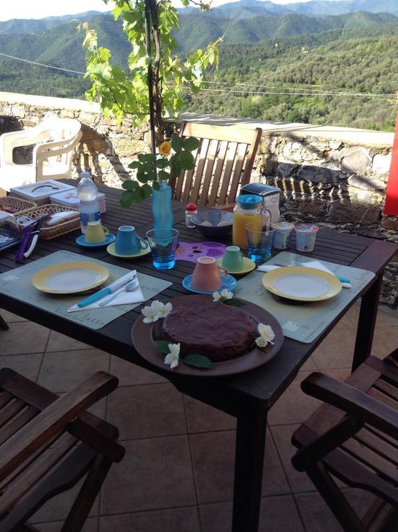 Bed & Breakfast Ca' Di Vissai Arnasco Ngoại thất bức ảnh